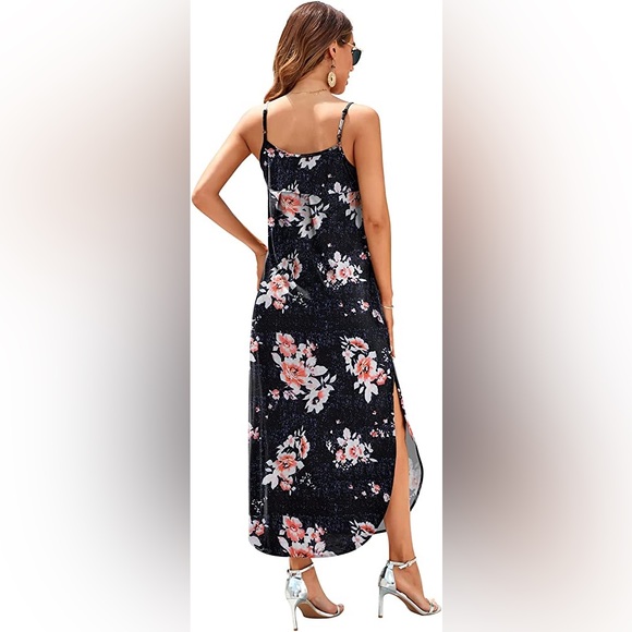 Women's Sleeveless V Neck Strap Split Loose Long Cami Maxi Dress w/ Pockets (L) - Picture 2 of 5